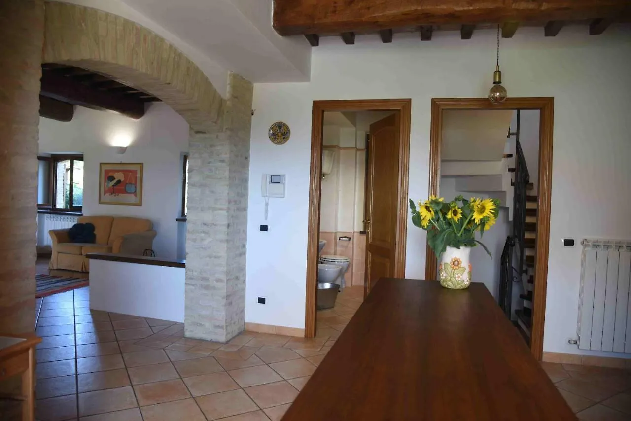Lodge Casale Mille E Una Notte Perugia Italy